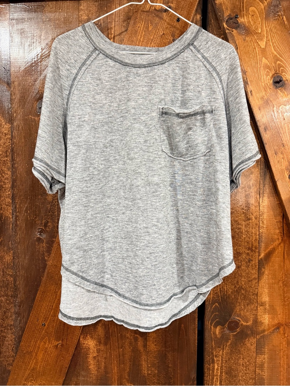 LA MIEL Light Heather Gray Short Sleeve Pocket Tee